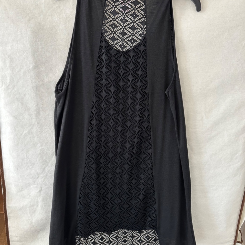 Cover up - Picture 3 of 3